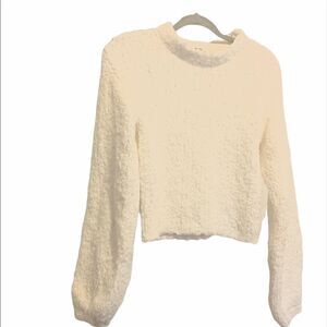 BB Dakota white Sweater new without tag. Very soft in small size.